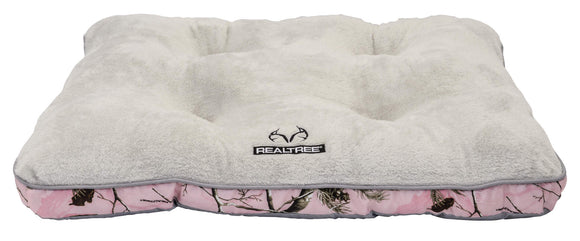 Dallas Manufacturing Company Tufted Gusset Pet Bed Assorted Display